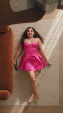 LOOK 03: Pink satin corset mini