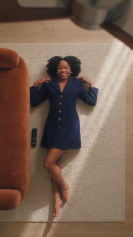 LOOK 02: Navy blazer dress & pearls